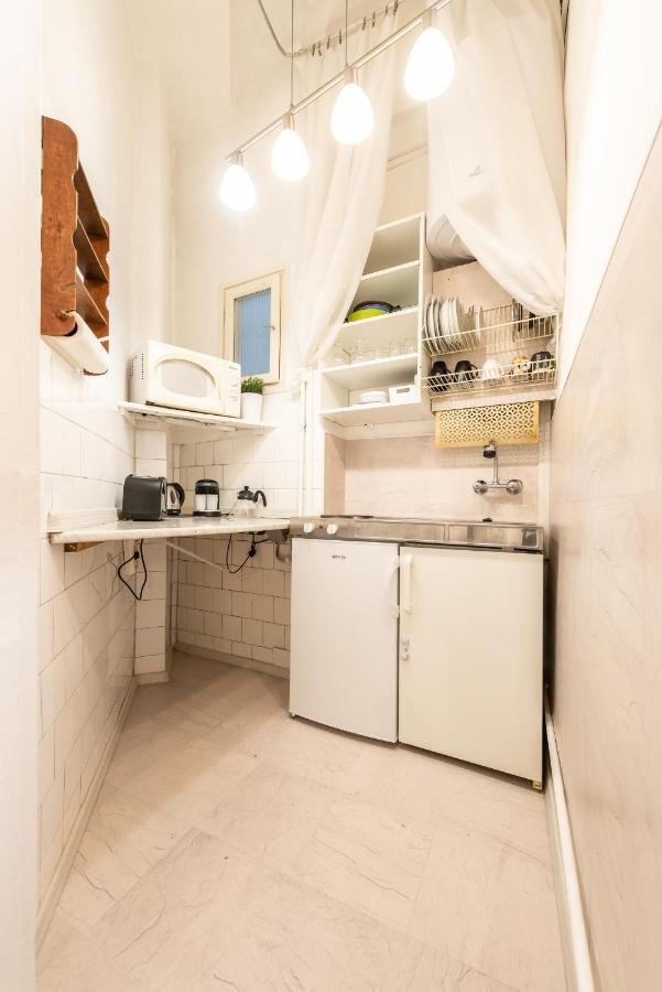 Vintage Elegance Mostcentralapt !Vaci Street! Budapest Exterior photo